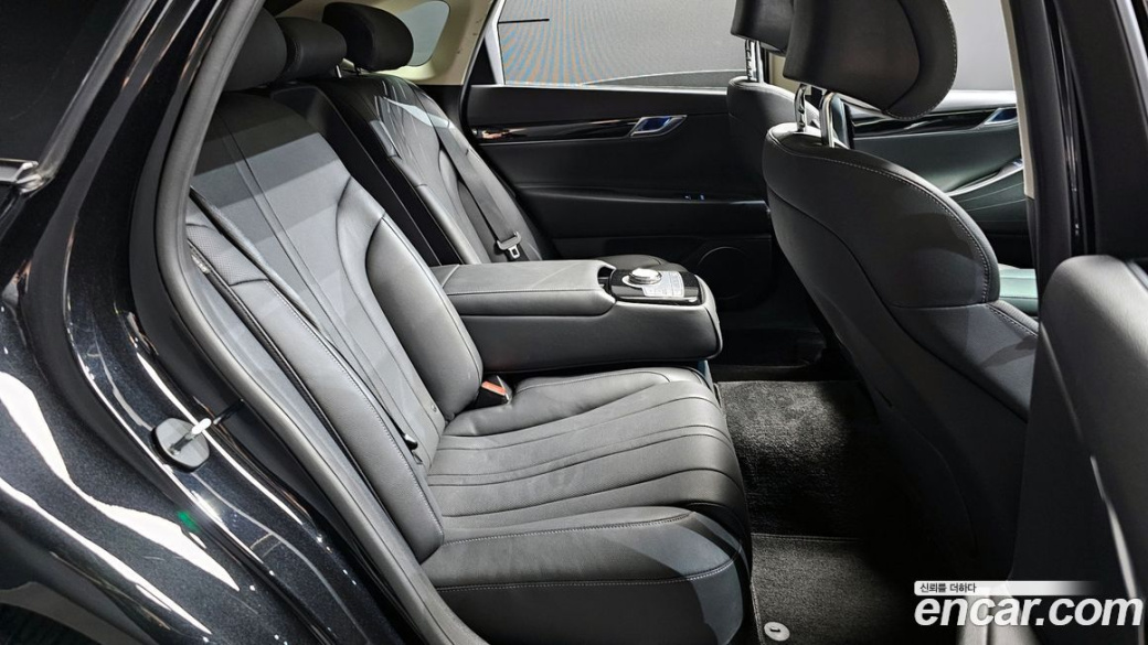 Genesis G80 Gasoline 2.5 Turbo AWD, 2023