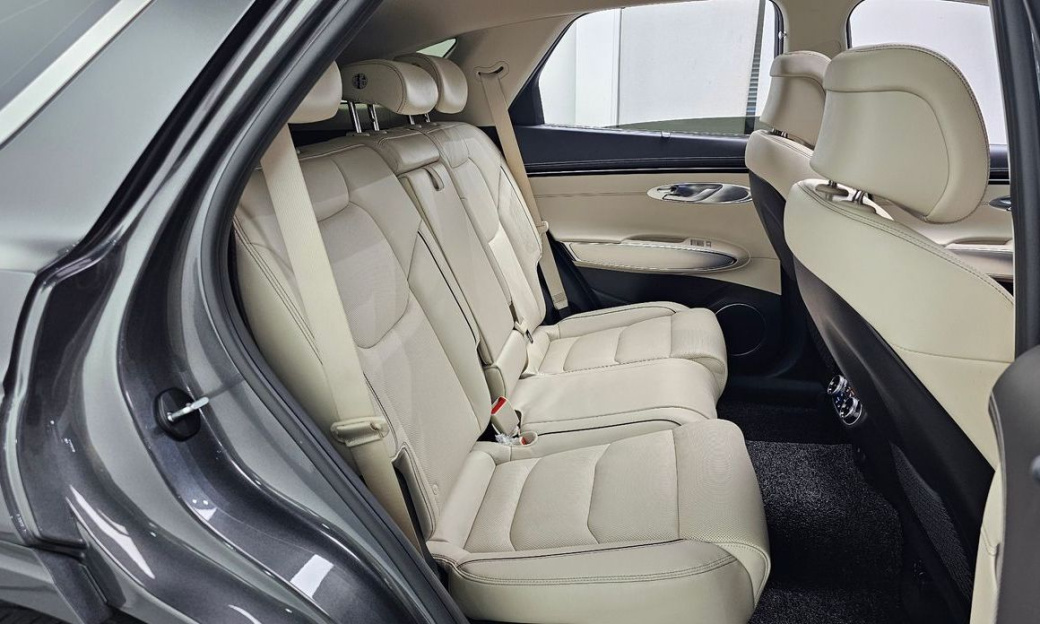 Genesis GV70 2.5T Gasoline 2WD, 2022