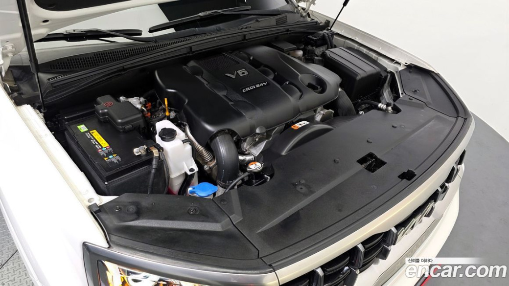 Kia Mohave Diesel 3.0 4WD 7-Seater, 2022