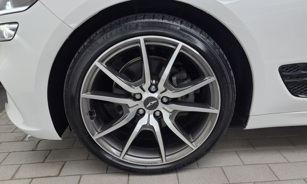 Genesis G70 Gasoline 2.0T 2WD, 2021