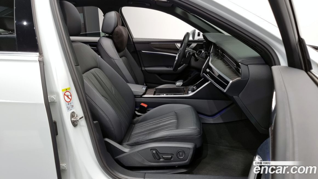 Audi A6 45 TFSI Quattro Premium, 2023