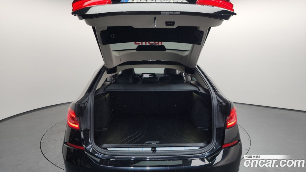 BMW Gran Turismo 620d Luxury, 2022