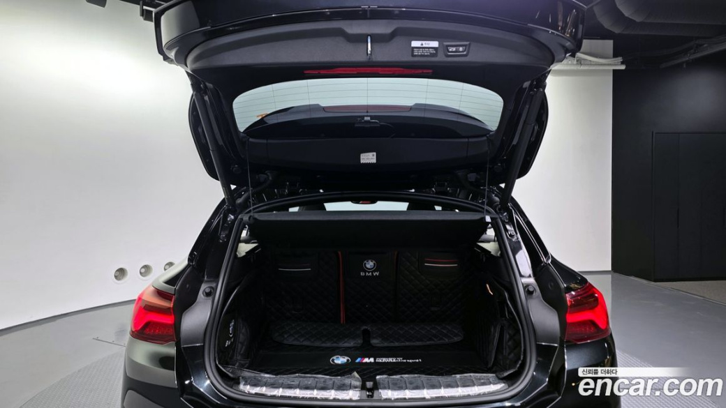 BMW X2 (F39) xDrive M35i, 2022