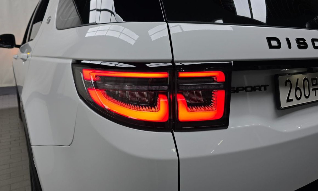Land Rover Discovery Sport P250 Dynamic SE, 2025