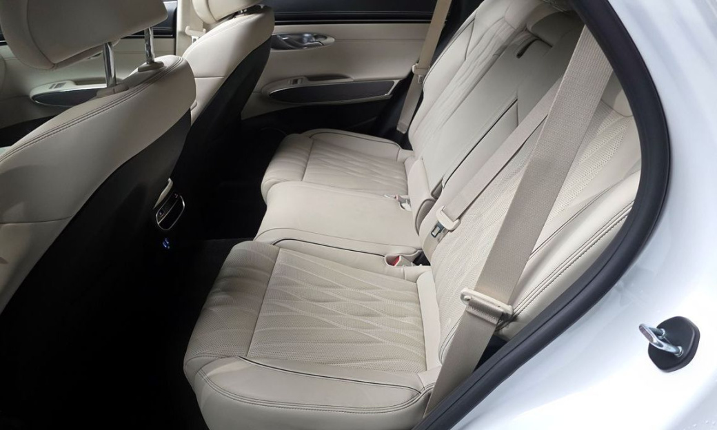 Genesis GV70 2.5T Gasoline 2WD, 2024