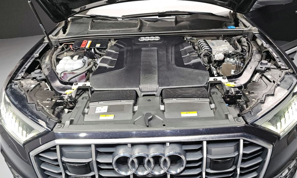 Audi Q7 45 TDI Quattro, 2021