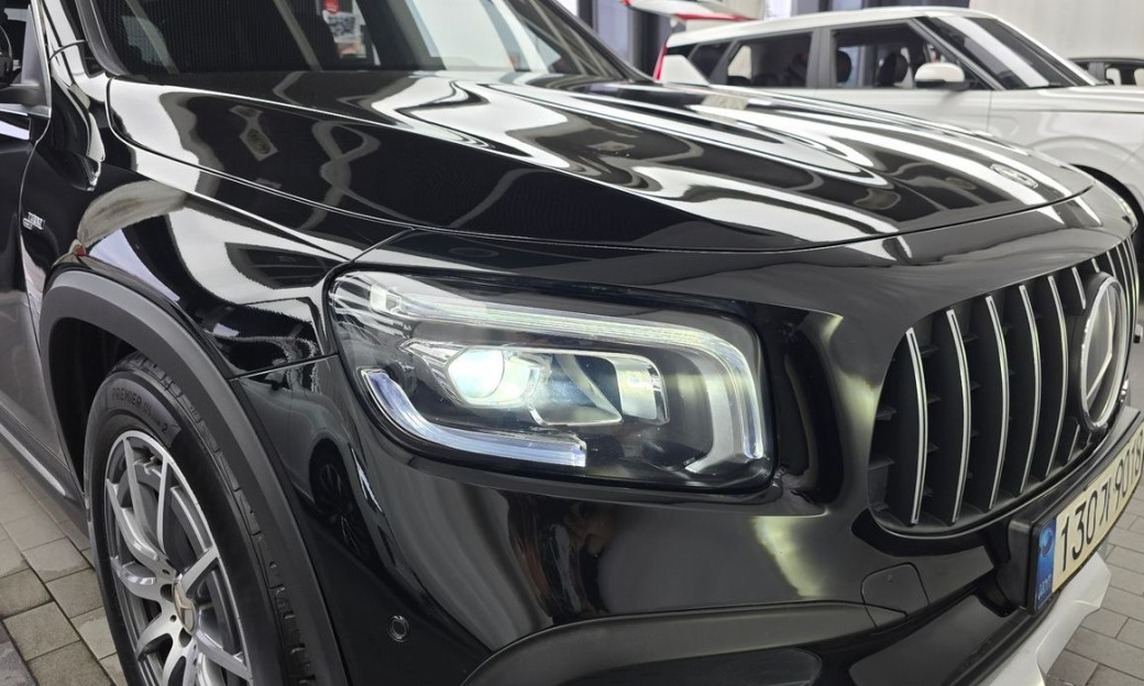 Mercedes-Benz GLB-Class AMG GLB35 4MATIC, 2021