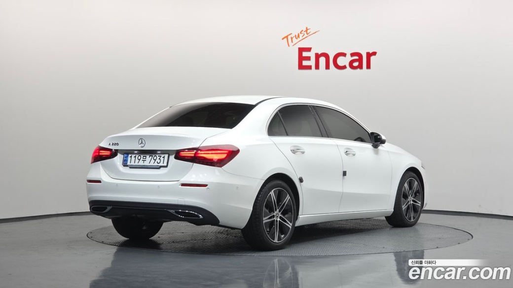 Mercedes-Benz A-Class A220 Sedan, 2024