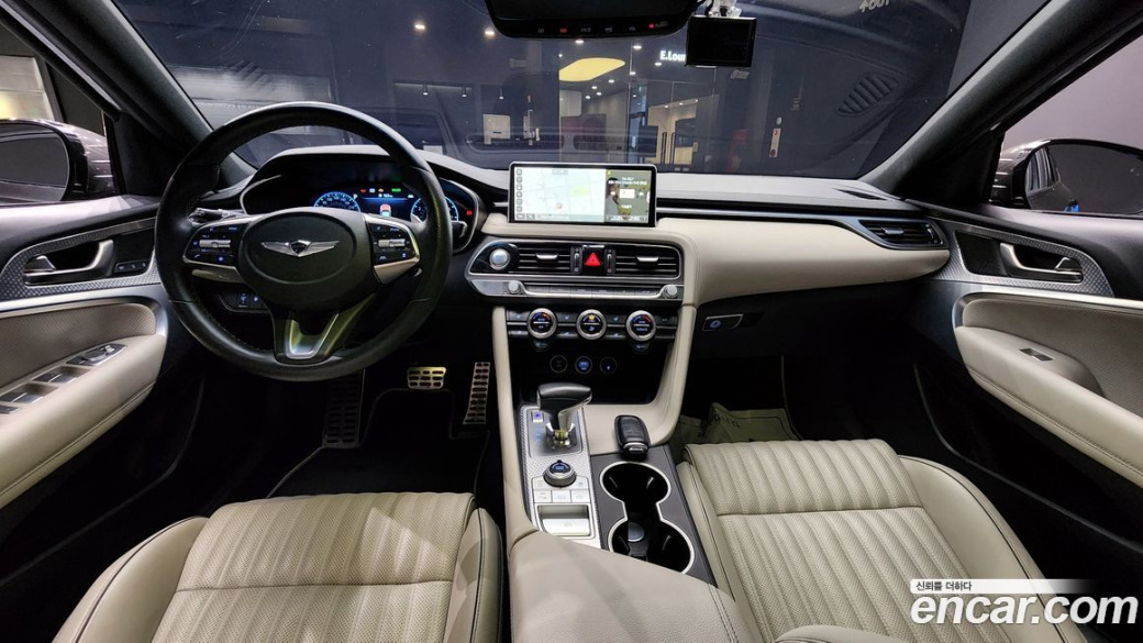 Genesis G70 Gasoline 2.0T 2WD, 2022