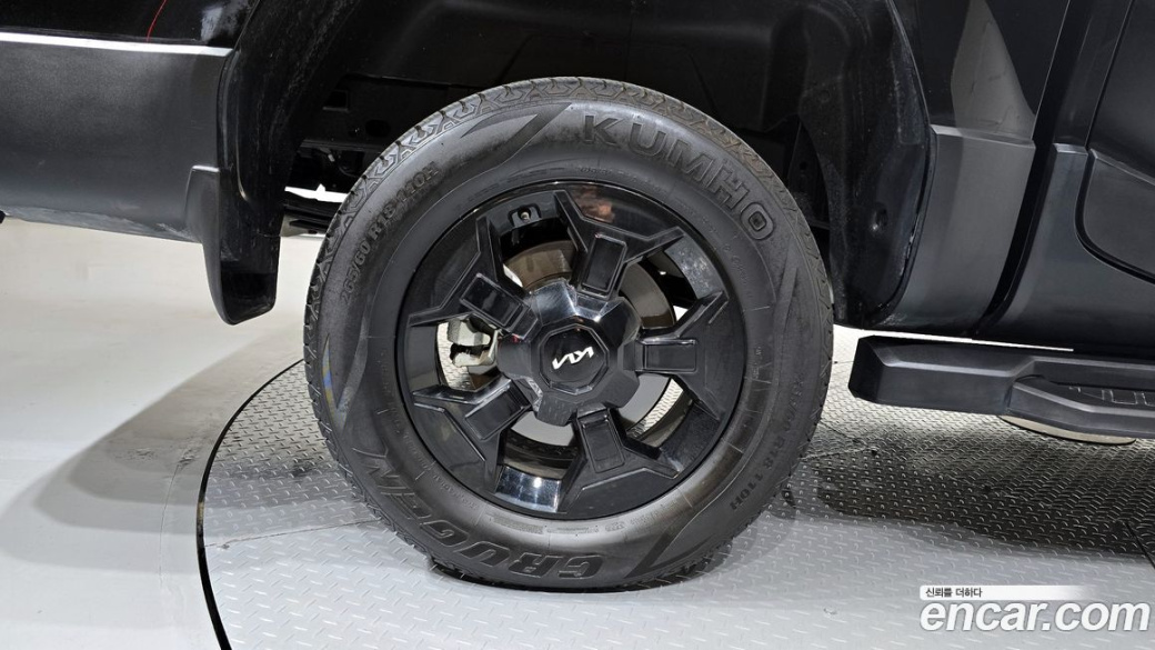 Kia Tasman 2.5T Gasoline 2WD, 2026