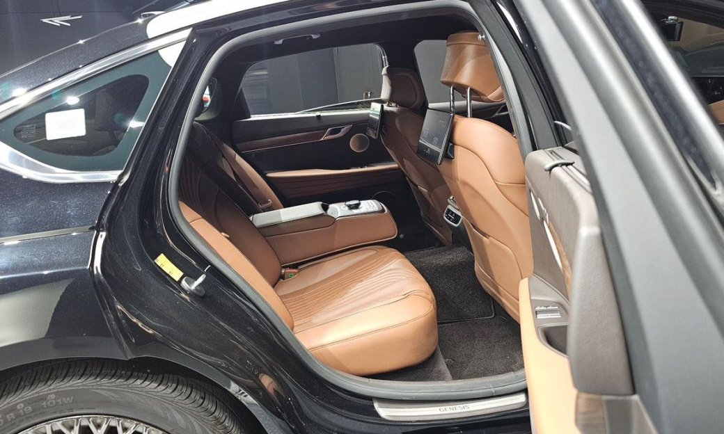 Genesis G80 Gasoline 2.5 Turbo AWD, 2023