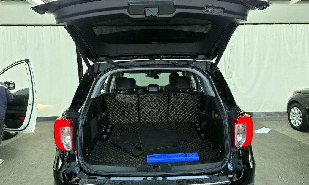 Ford Explorer 2.3 LimIted 4WD, 2021