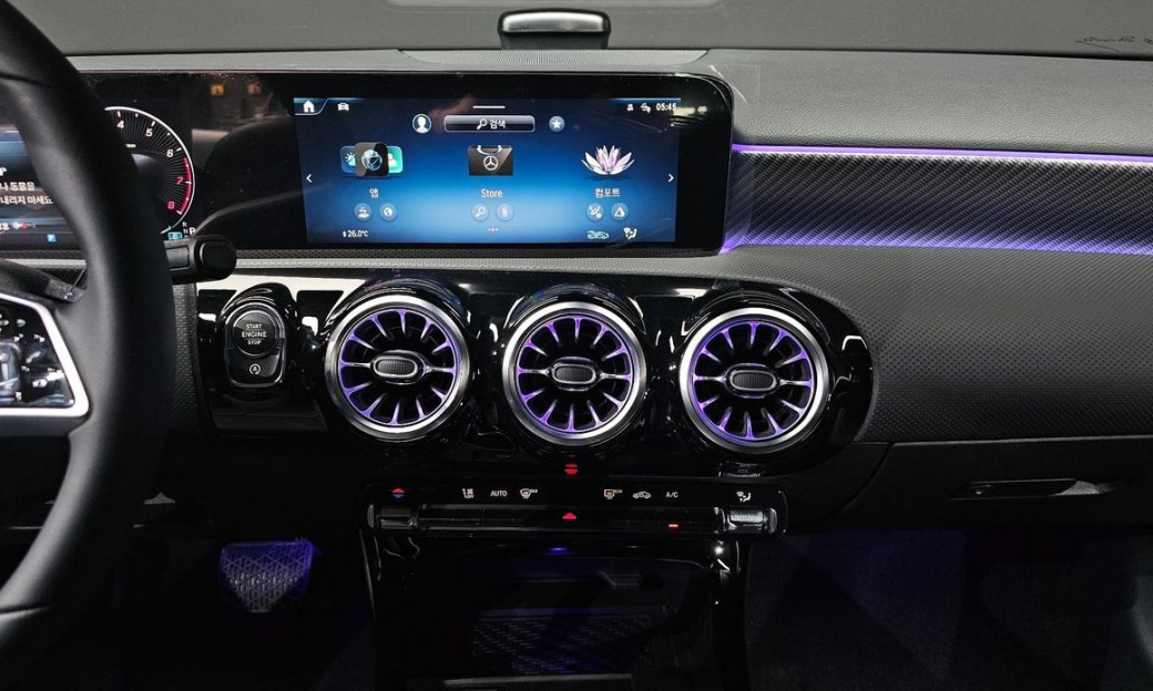 Mercedes-Benz A-Class A220 Hatchback, 2025