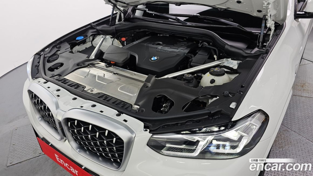 BMW X4 xDrive20i M Sport, 2025