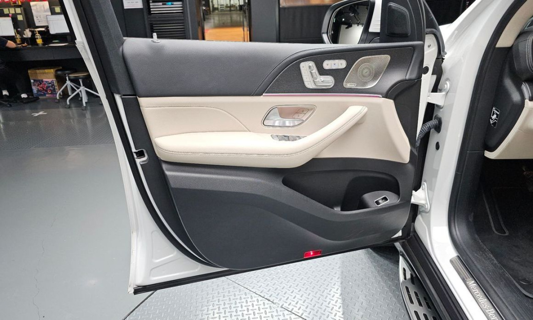 Mercedes-Benz GLE-Class GLE300d 4MATIC, 2024