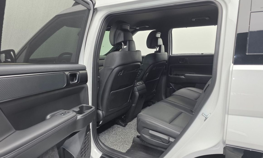 Hyundai Santafe Gasoline 2.5T 4WD, 2025