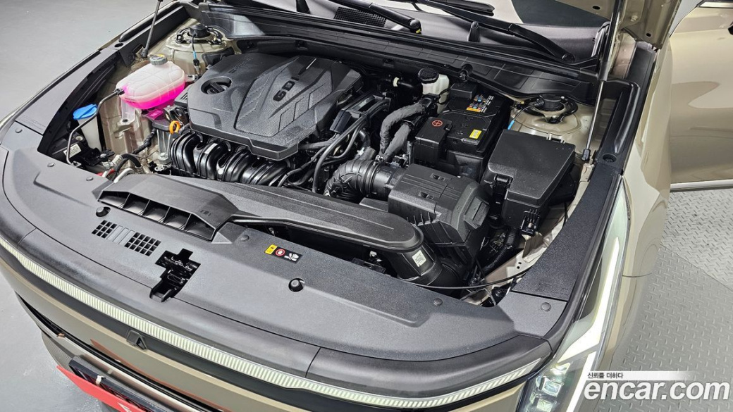 Kia K8 2.5 Gasoline 2WD, 2025