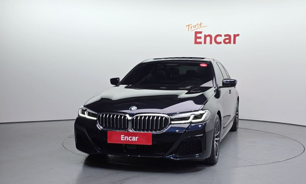 BMW 5-Series 520i M Sport, 2022