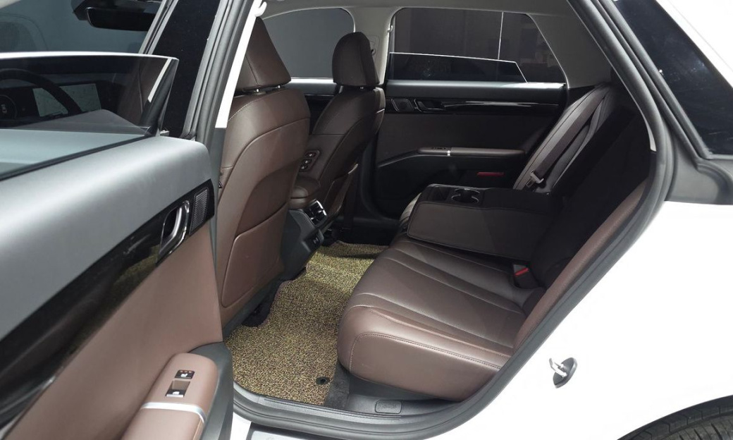Hyundai Grandeur 2,5 Gasoline 2WD, 2024