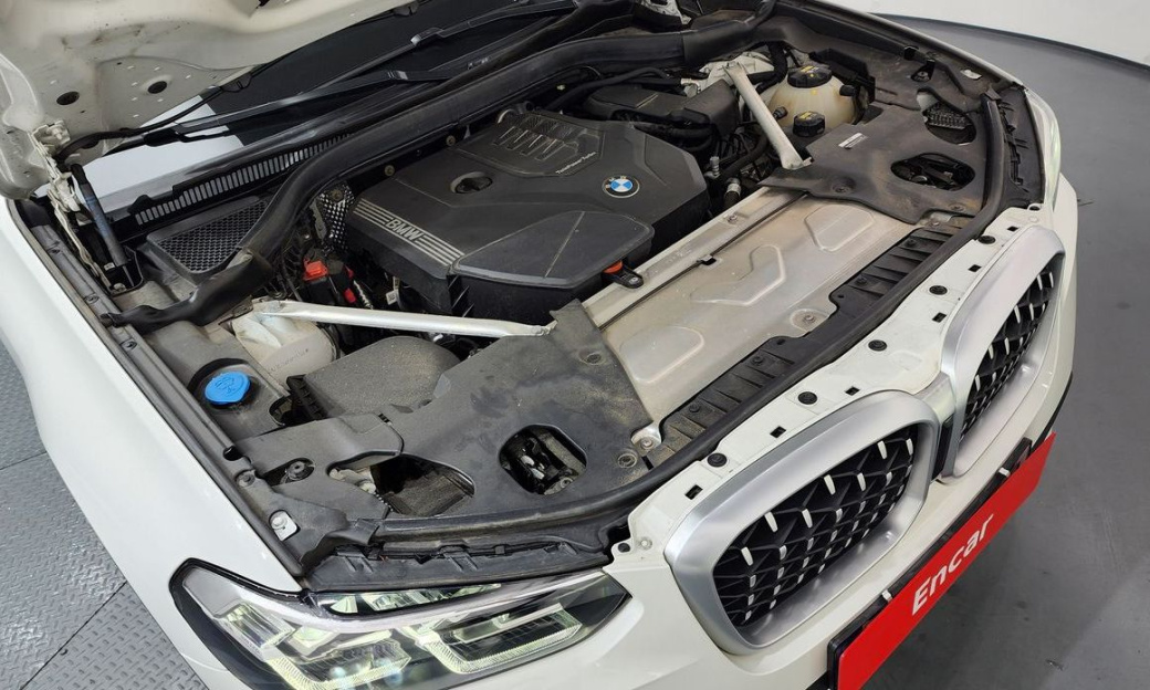 BMW X4 xDrive20i xLine, 2023