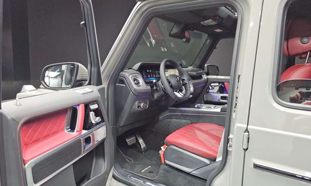 Mercedes-Benz G-Class AMG G63 Manufaktur, 2026