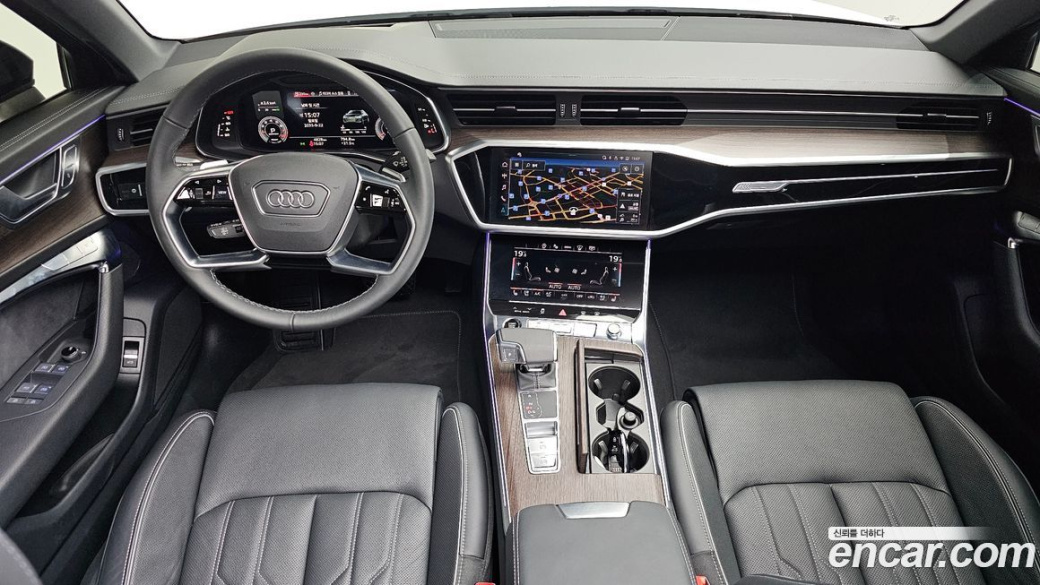 Audi A6 45 TFSI Premium, 2025