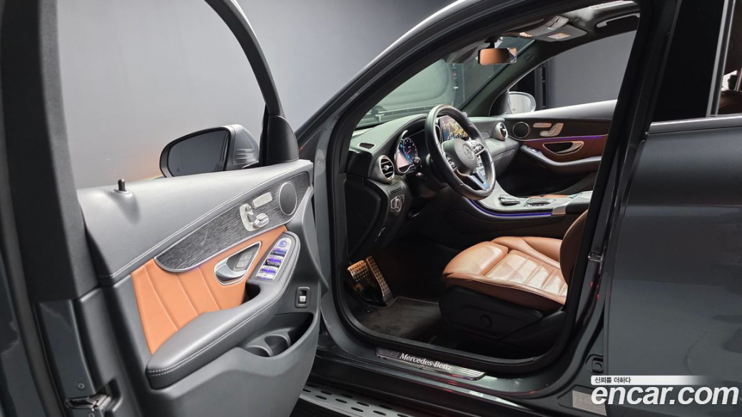 Mercedes-Benz GLC-Class GCL300 4MATIC Coupe, 2023