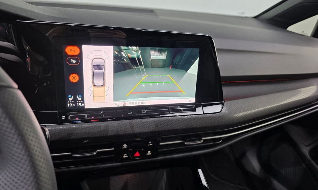 Volkswagen Golf 2.0 GTI, 2024