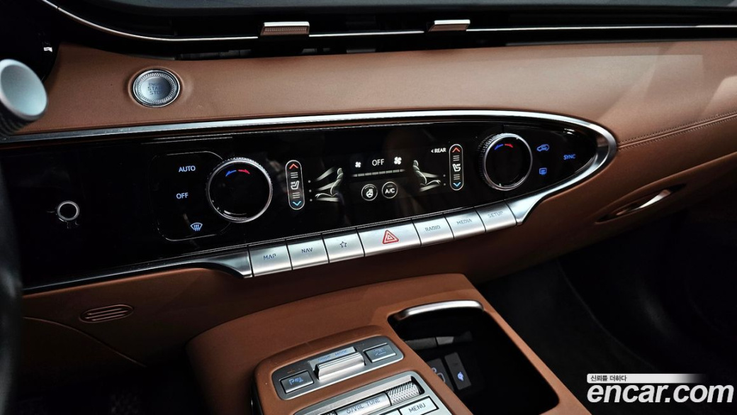 Genesis GV70 2.5T Gasoline 2WD, 2021