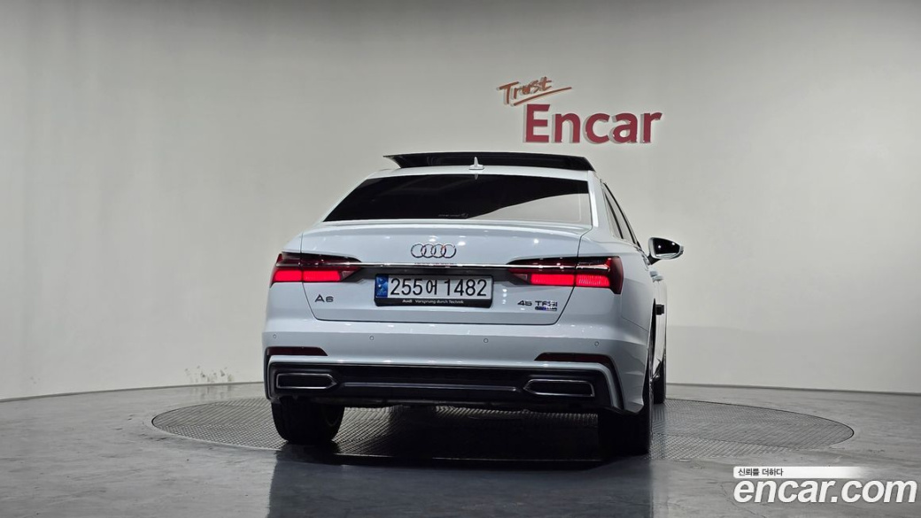 Audi A6 45 TFSI Quattro Premium, 2023