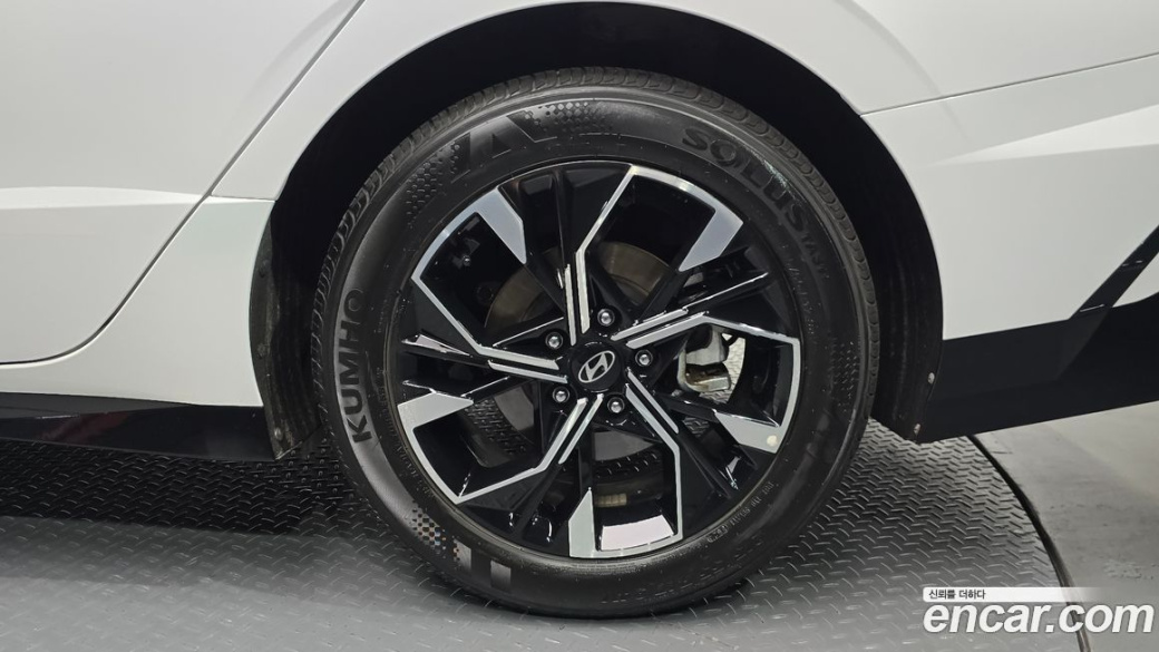 Hyundai Sonata 2.0, 2024