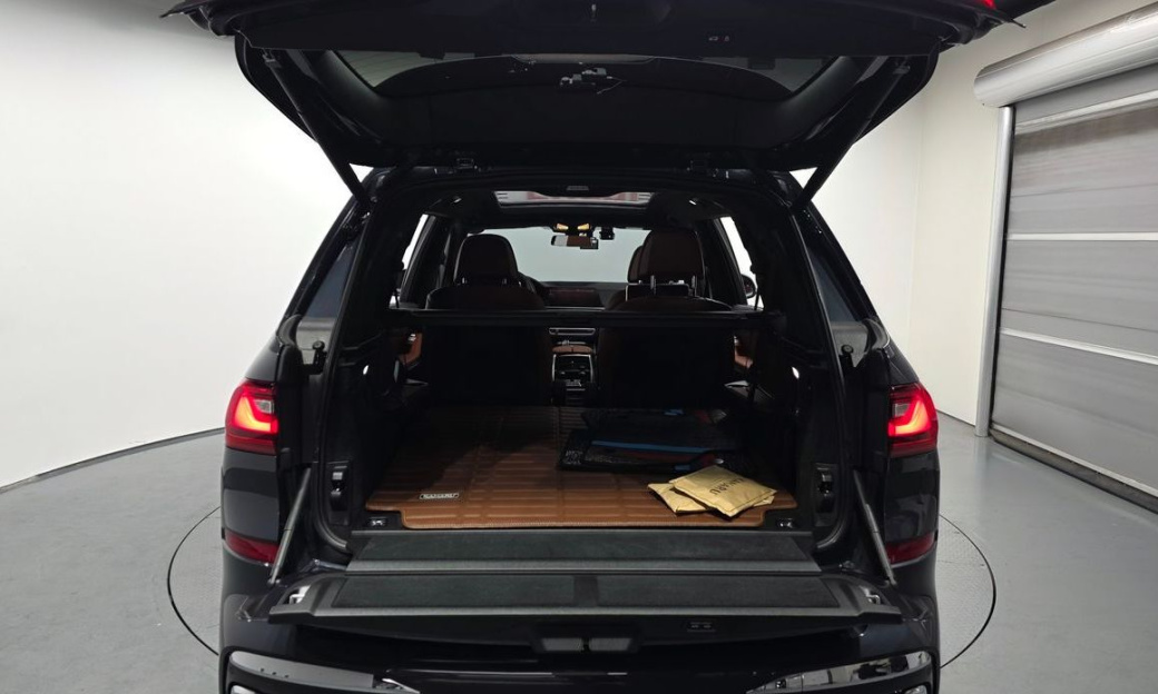 BMW X7 xDrive 40i M Sport 6STR, 2022