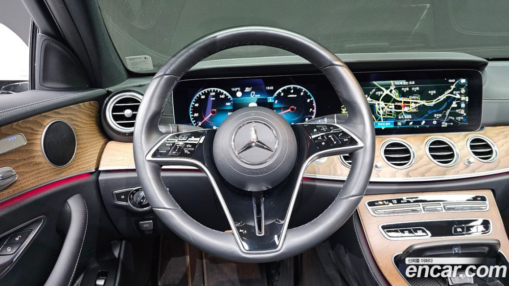 Mercedes-Benz E-Class E250 Exclusive, 2023