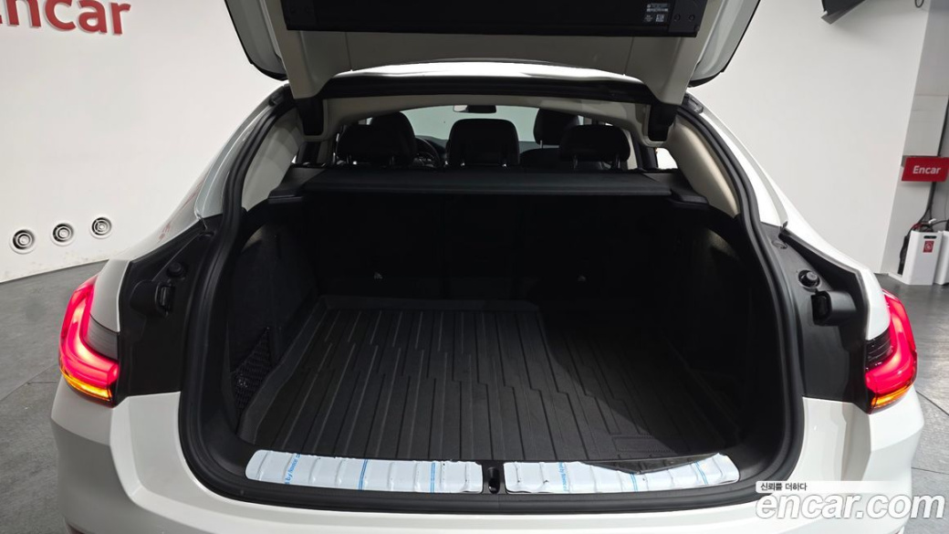 BMW X4 xDrive20i xLine, 2023