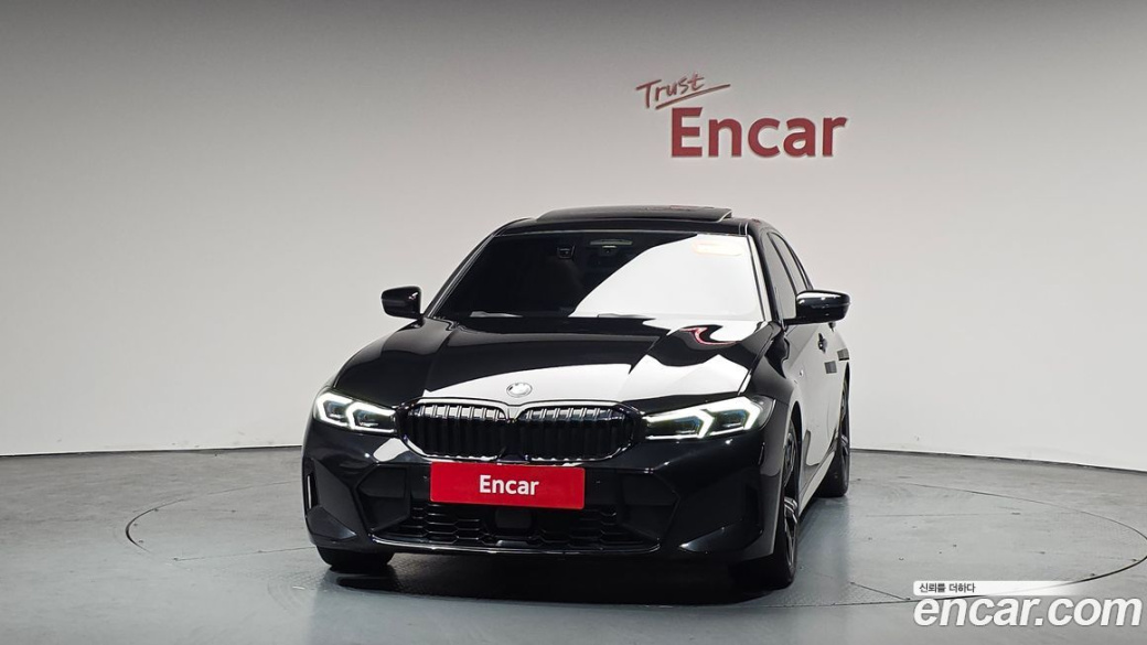 BMW 3-Series 320i M Sport, 2023