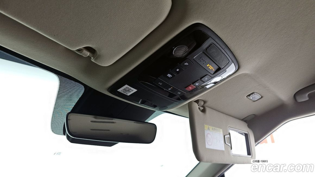 Kia Carnival 7-Seater Signature, 2023