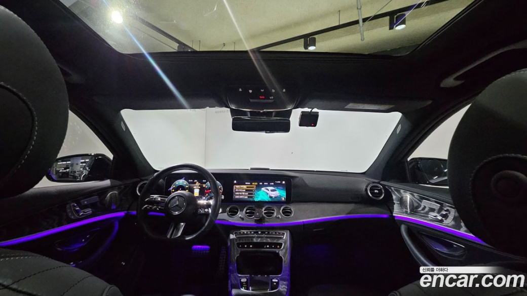 Mercedes-Benz E-Class E350 4MATIC AMG Line, 2021