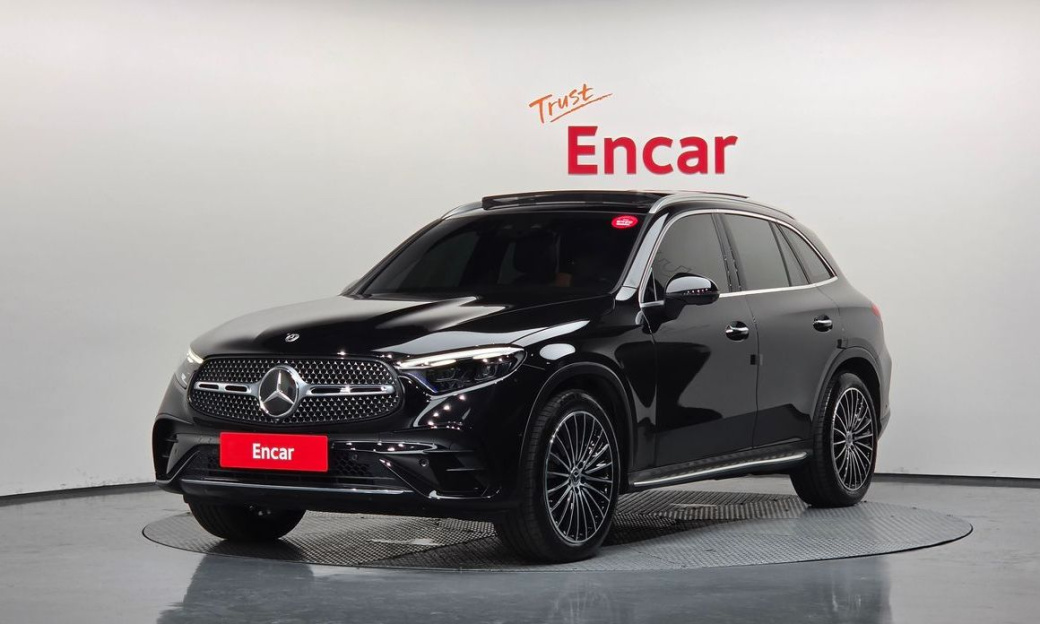 Mercedes-Benz GLC-Class GLC300 4MATIC AMG Line, 2023