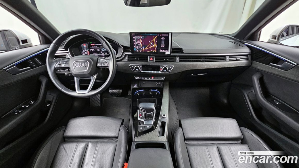 Audi A4 40 TFSI Premium, 2023