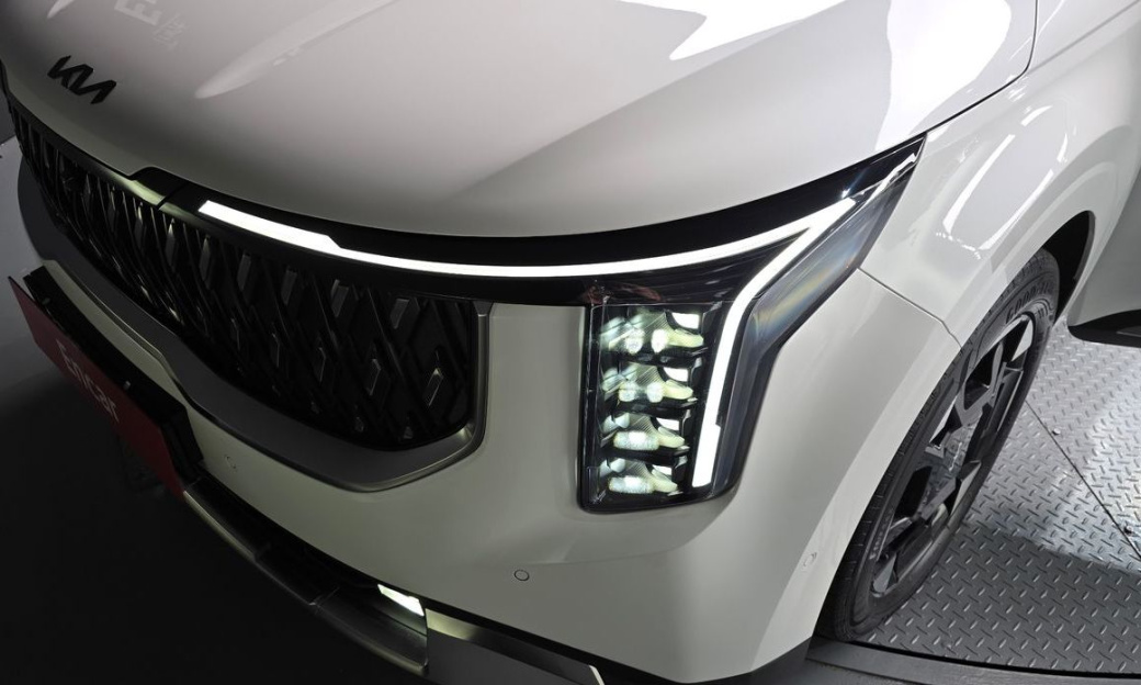 Kia Carnival 9-Seater Noblesse, 2025