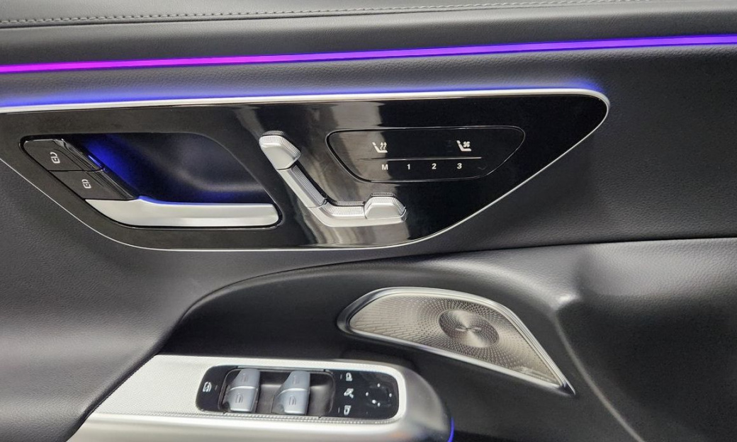 Mercedes-Benz E-Class E300 4MATIC Exclusive, 2024