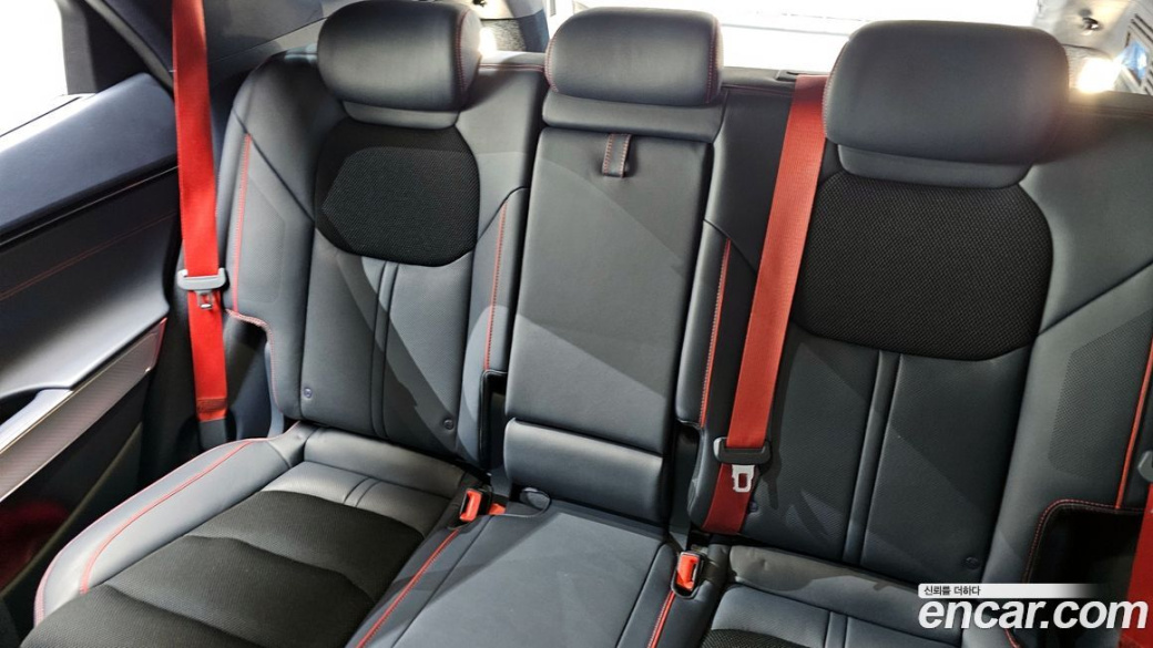 Genesis GV70 2.5T Gasoline AWD, 2023