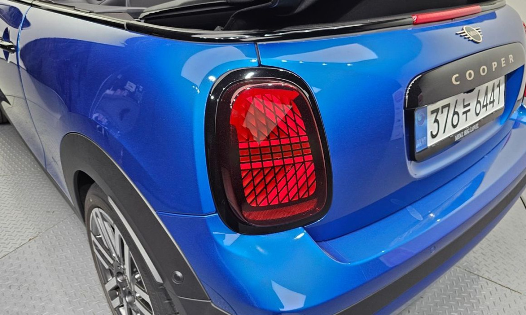 Mini Cooper Convertible Classic, 2025