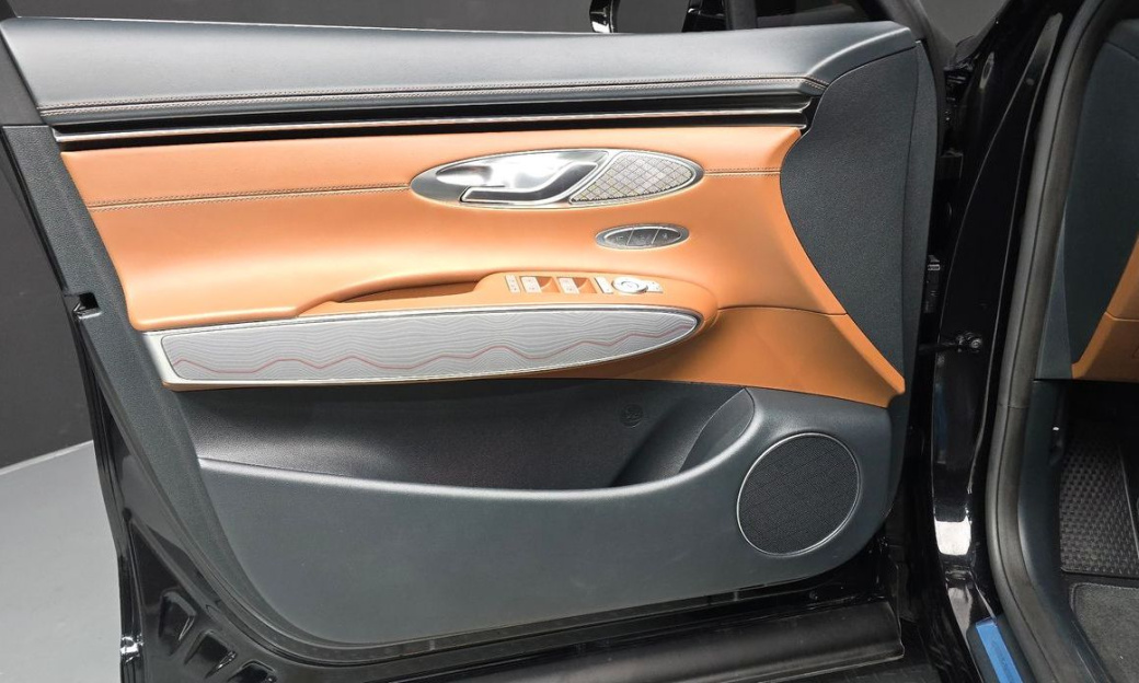 Genesis GV70 2.5T Gasoline AWD, 2024