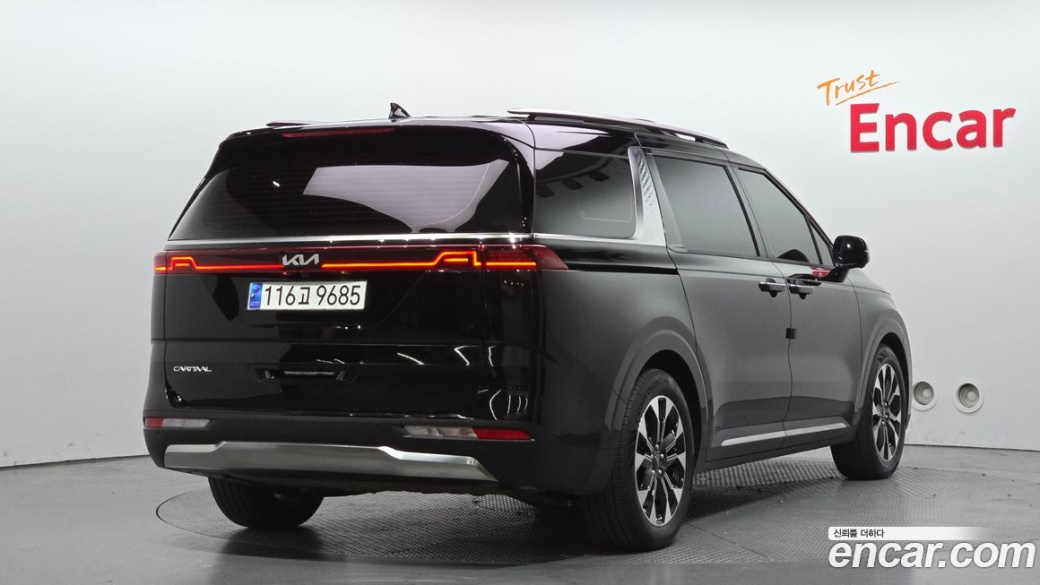 Kia Carnival 9-Seater Signature, 2023
