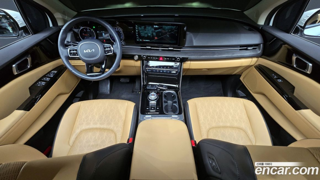 Kia Carnival 9-Seater Noblesse, 2023