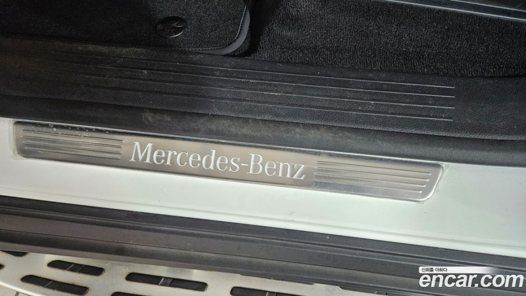 Mercedes-Benz GLE-Class GLE300d 4MATIC, 2023