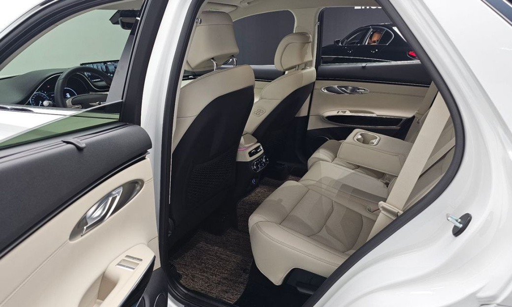 Genesis GV70 2.5T Gasoline AWD, 2024