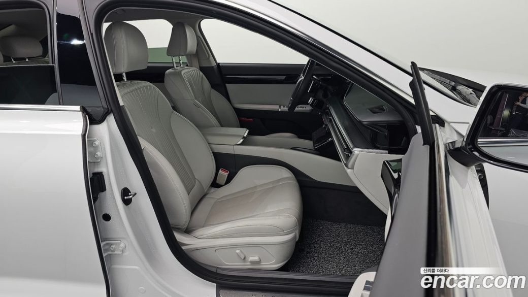 Hyundai Grandeur 2,5 Gasoline 2WD, 2023