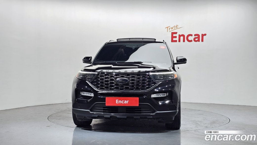 Ford Explorer 3.0 Platinum 4WD, 2022